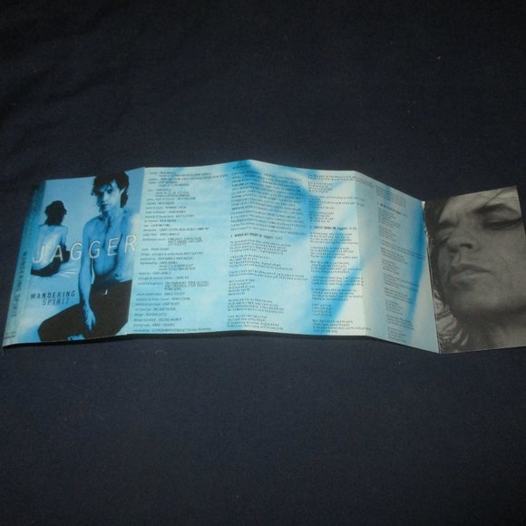 Mick Jagger - Wandering Spirit on cassette (Atlantic Records Canada, 1993) - Picture 3 of 4